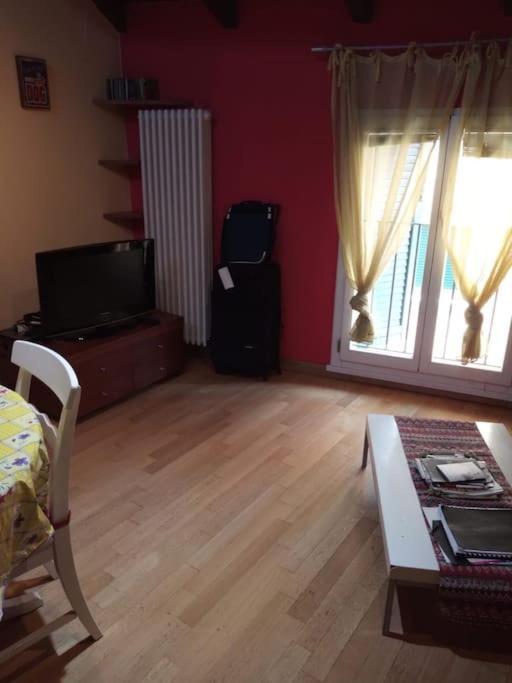 Mansarda Nel Cuore Di Bolonia Exterior foto